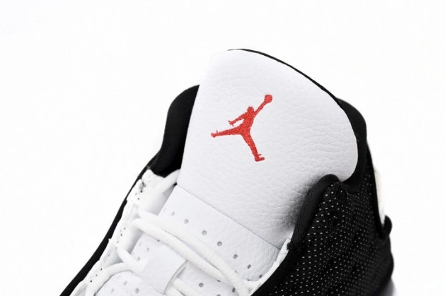 Black Retro Air Jordan 13 Flint DJ5982-060 0306